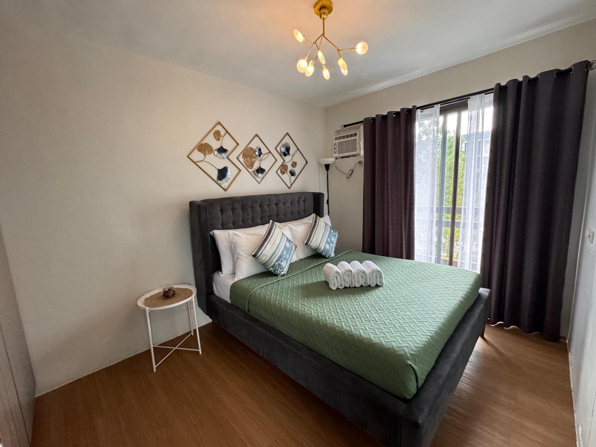 Cozyvilla At Pine Suites Tagaytay 2Br Or Studio With Free Parking 2Br In Basement Parking And Studio In Offsite Parking Tagaytay City Eksteriør bilde