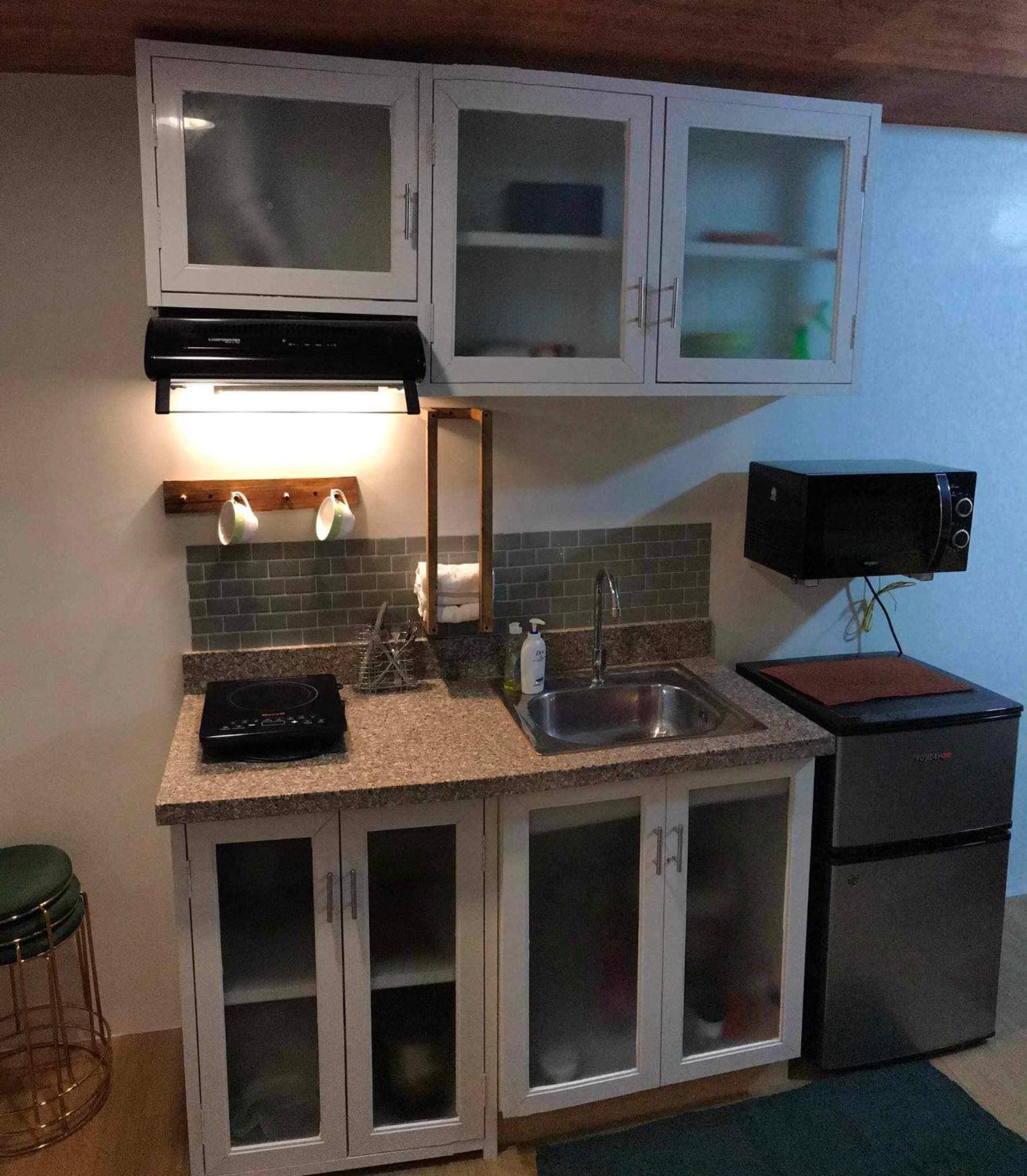 Cozyvilla At Pine Suites Tagaytay 2Br Or Studio With Free Parking 2Br In Basement Parking And Studio In Offsite Parking Tagaytay City Eksteriør bilde