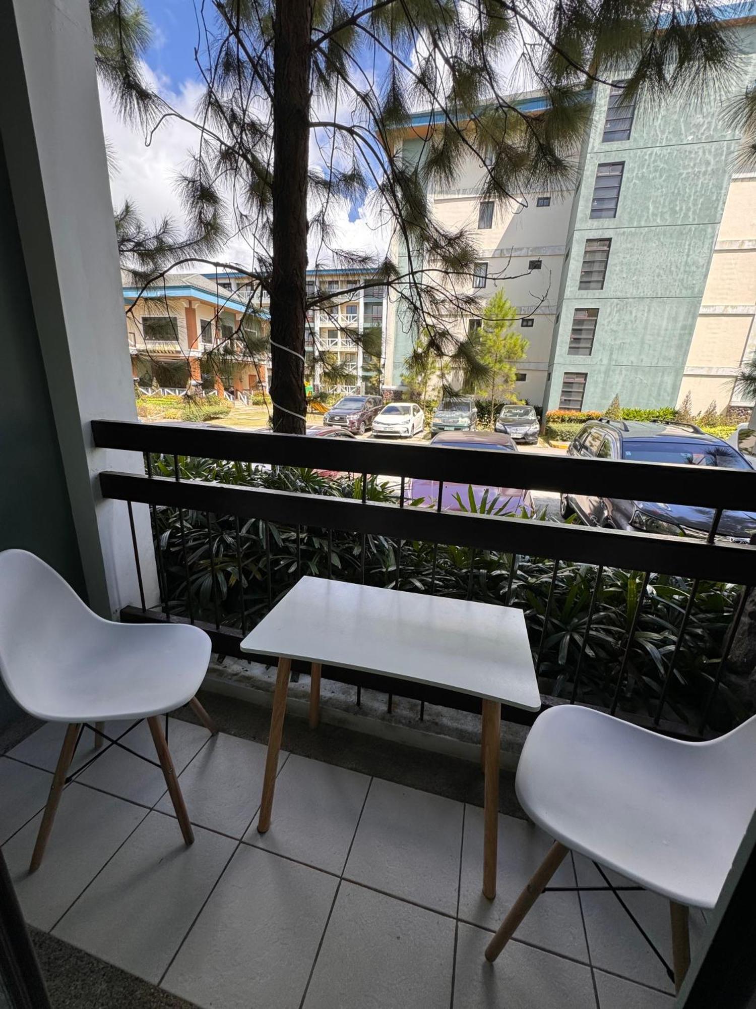 Cozyvilla At Pine Suites Tagaytay 2Br Or Studio With Free Parking 2Br In Basement Parking And Studio In Offsite Parking Tagaytay City Eksteriør bilde